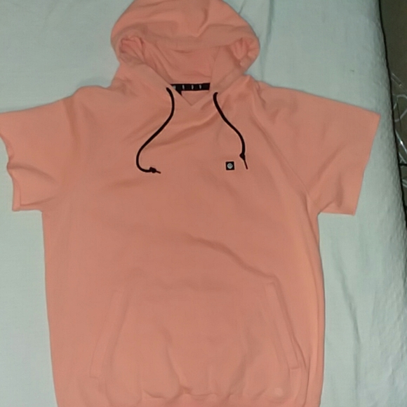 Neff Other - Neff short sleeved peach hoodie